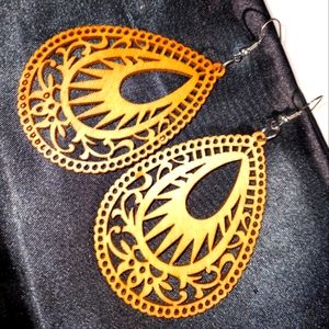 Wooden earrings